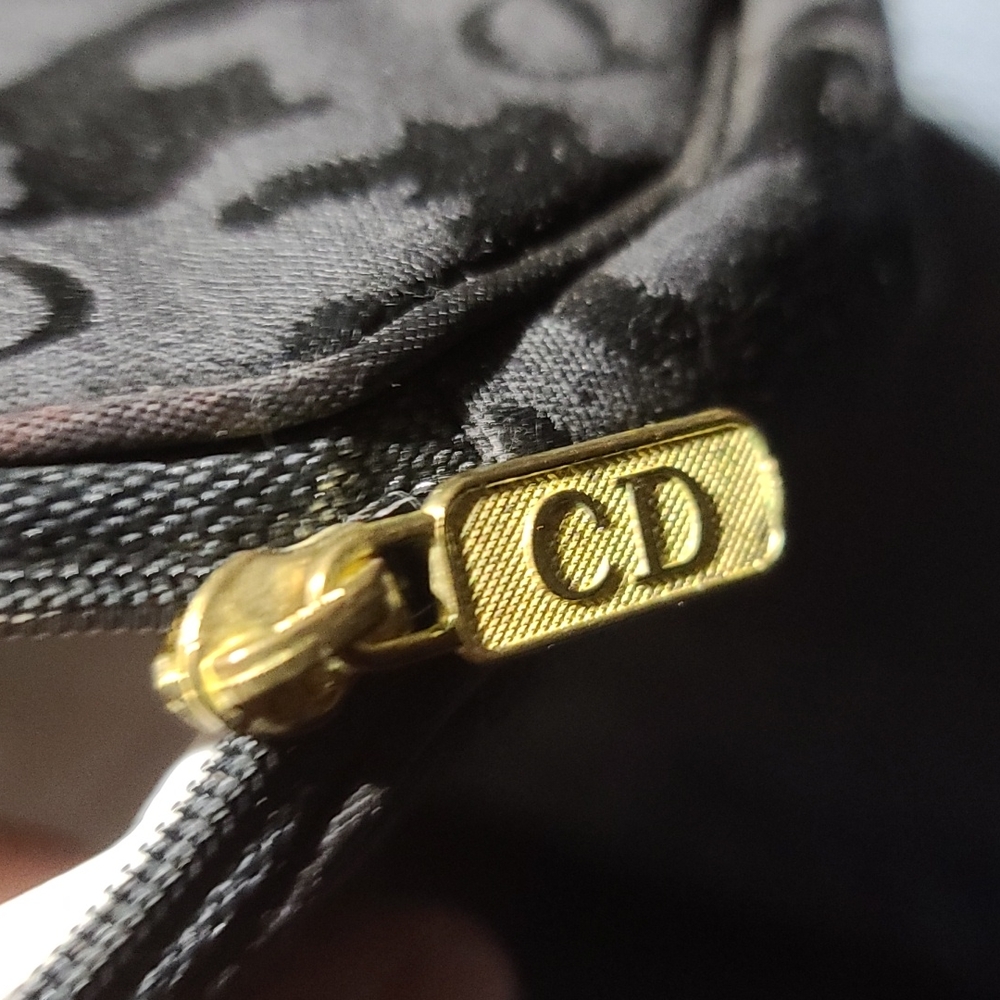 Auth. Dior Pouch - Picture 10 of 12